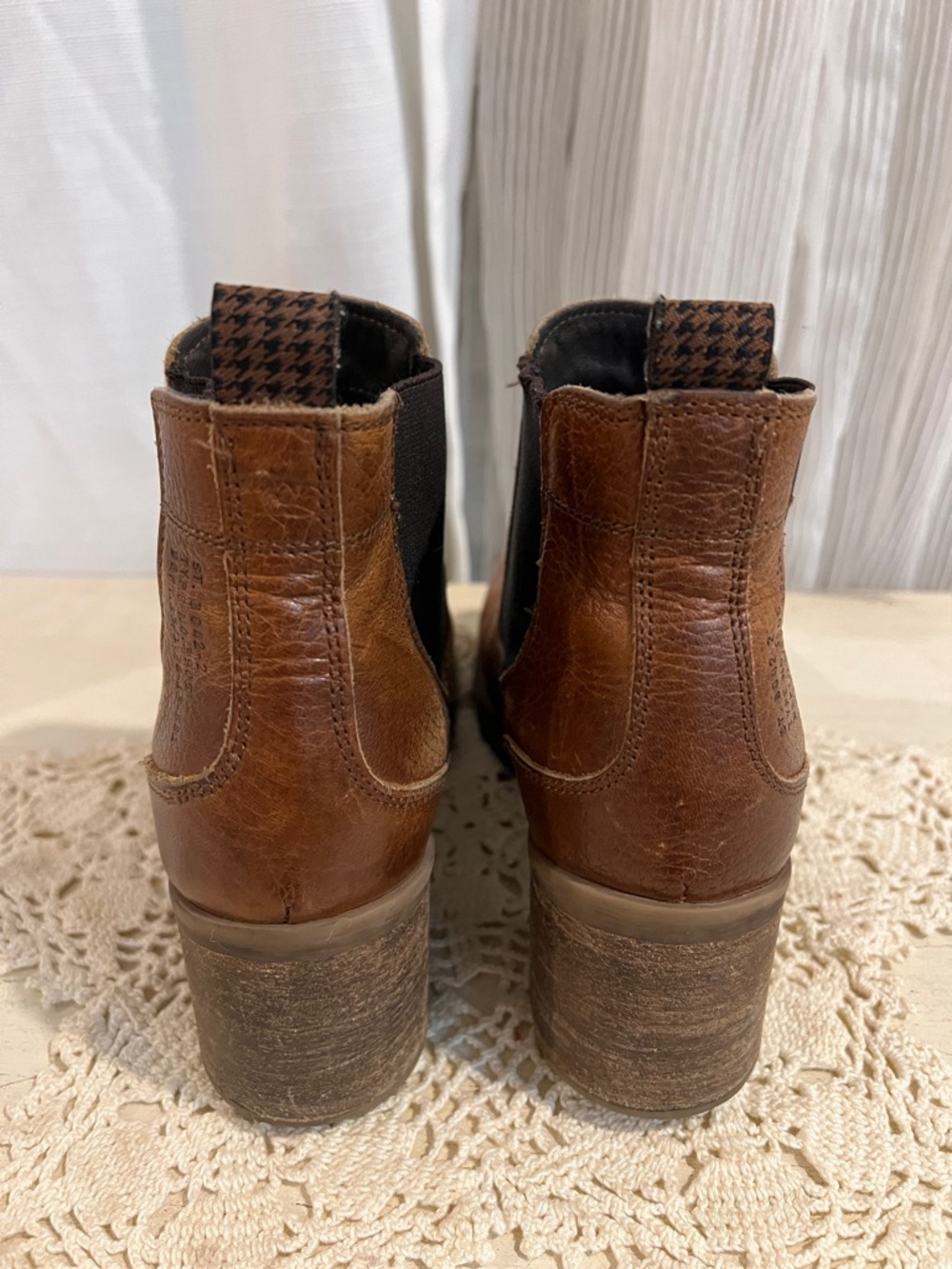 Boutique Brown Leather Chelsea Boots Chunky Heel Lug Sole Made In Portugal Size8 - Picture 6 of 16